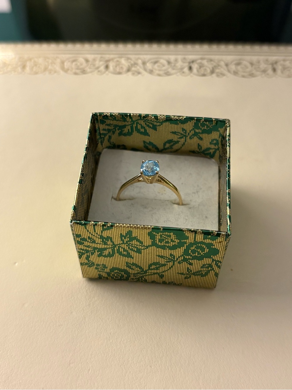 10k Classic Gold Ring with Light Blue Topaz Gemstone